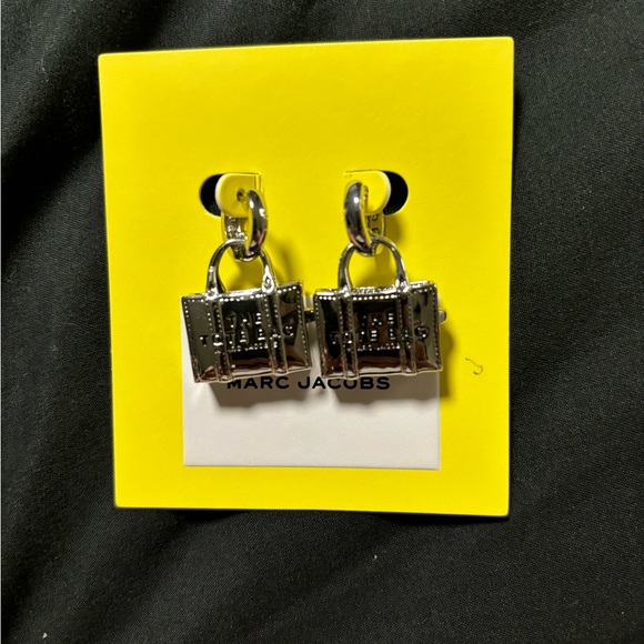 Marc Jacob’s tote bag earrings - Picture 2 of 2